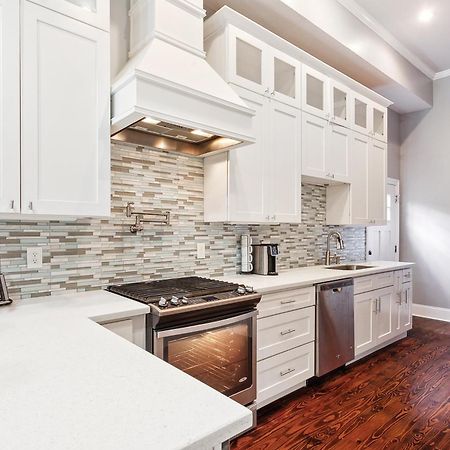 Amazing 3Bedroom Townhome, In Historic Dryade City New Orleans Eksteriør billede