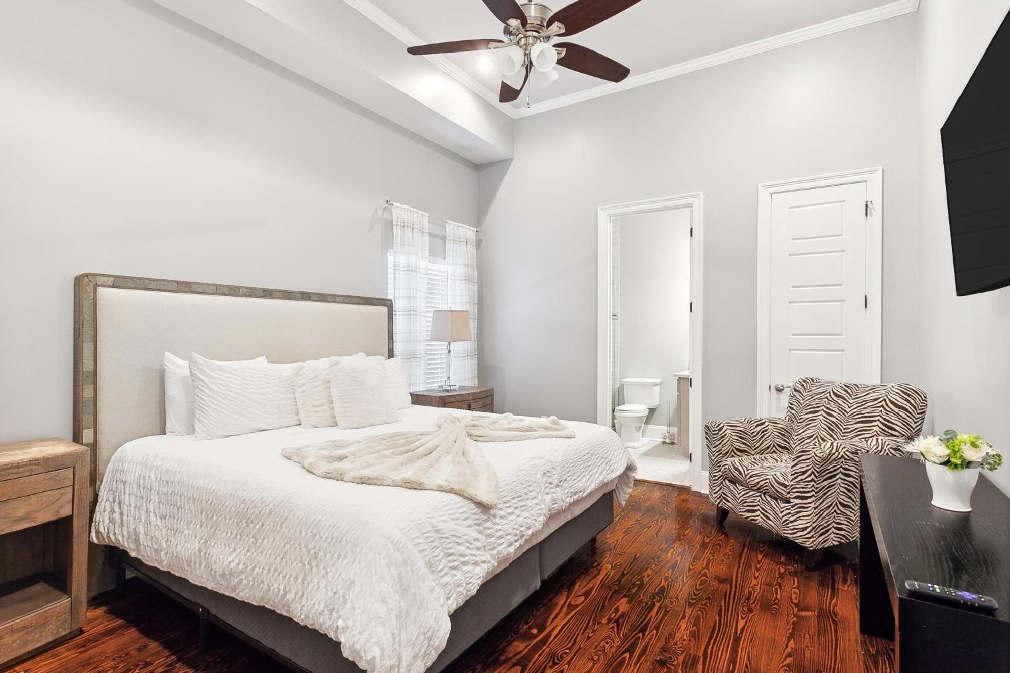 Amazing 3Bedroom Townhome, In Historic Dryade City New Orleans Eksteriør billede